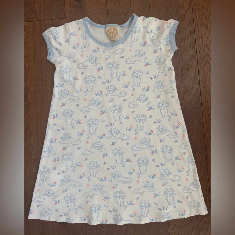 The Beaufort Bonnet Co light blue lion print play dress. Size 10
